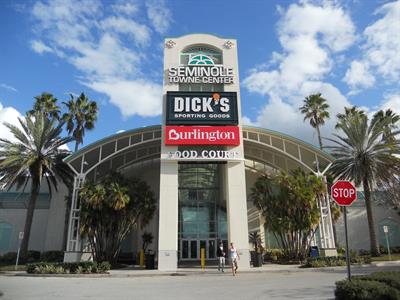 Photo of Seminole Towne Center Entrance